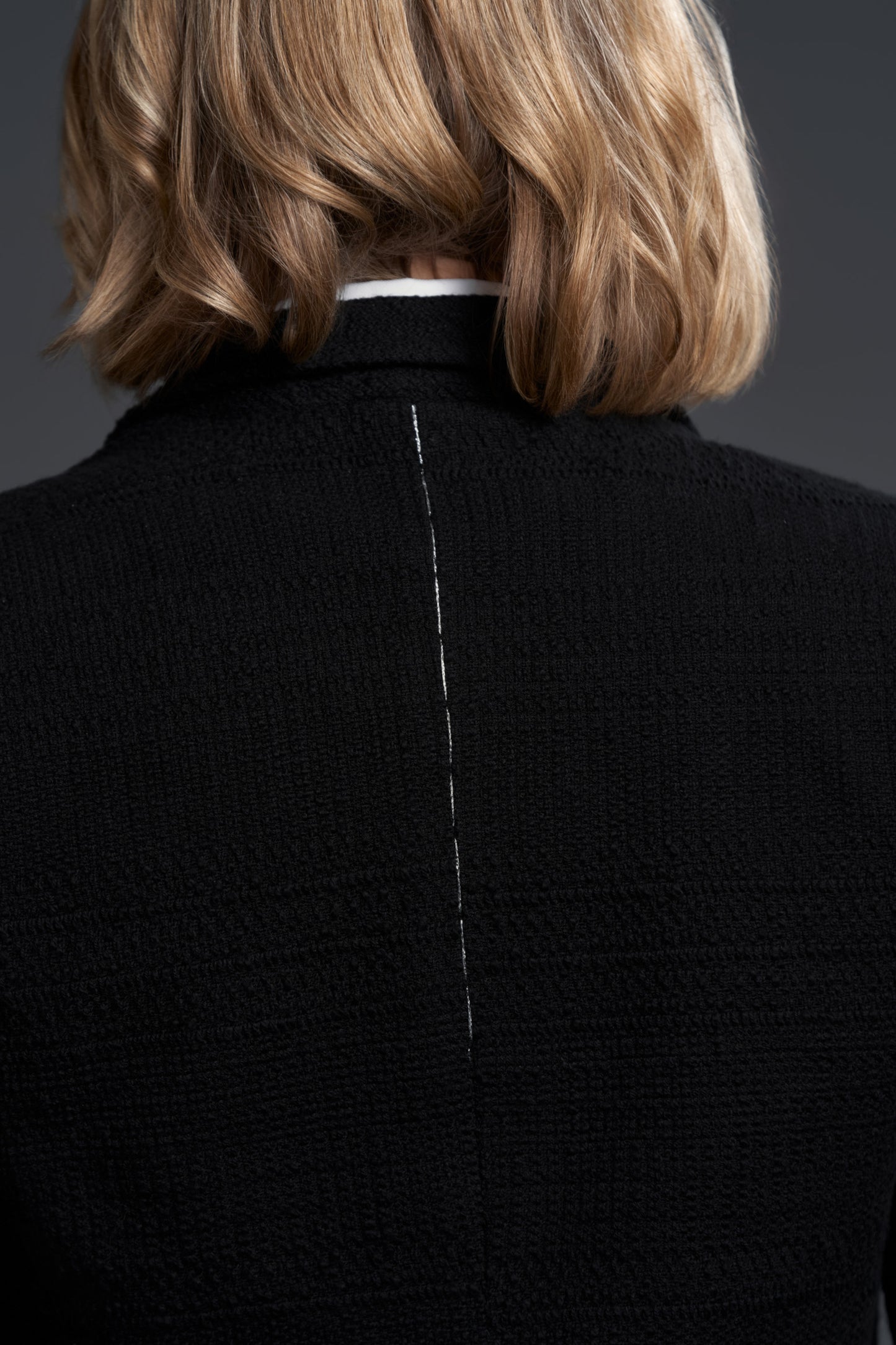 ELARIS JACKET