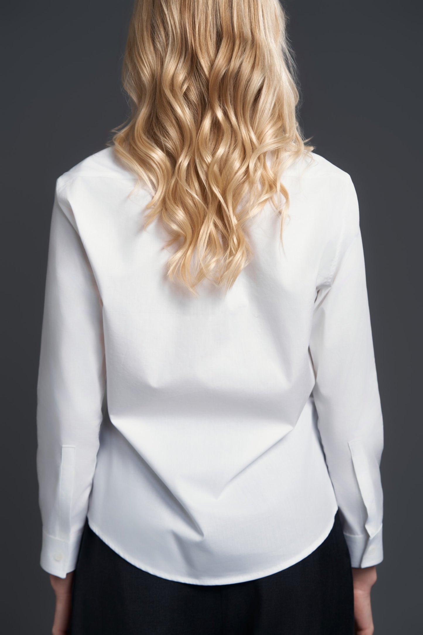 LUXORA WHITE LONG-SLEEVE SHIRT
