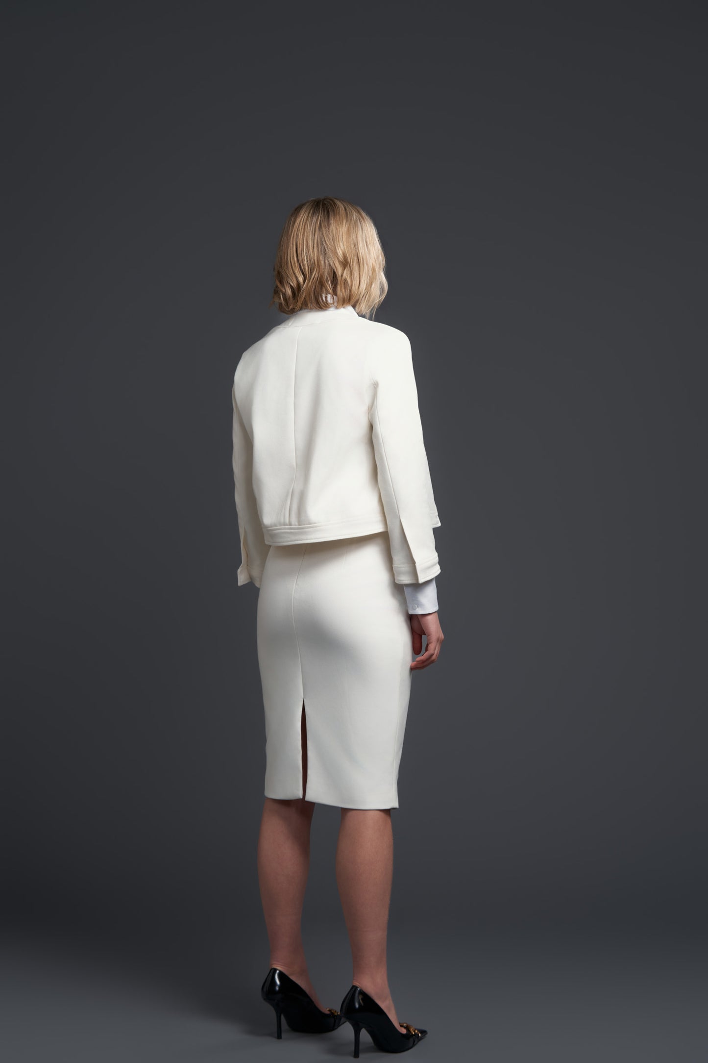 LO-ORA WHITE LILY SKIRT