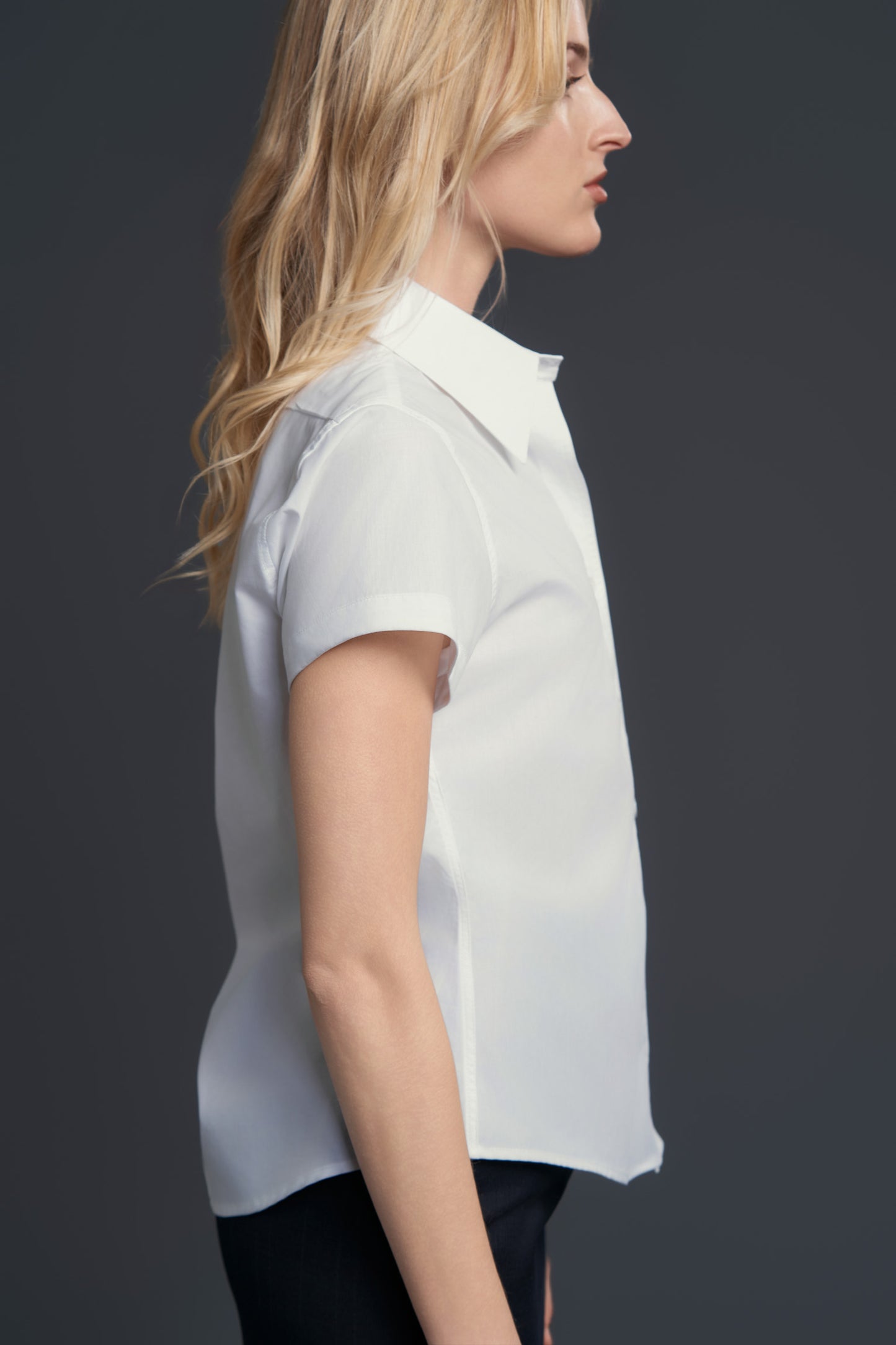 LUXORA WHITE SHORT-SLEEVE SHIRT