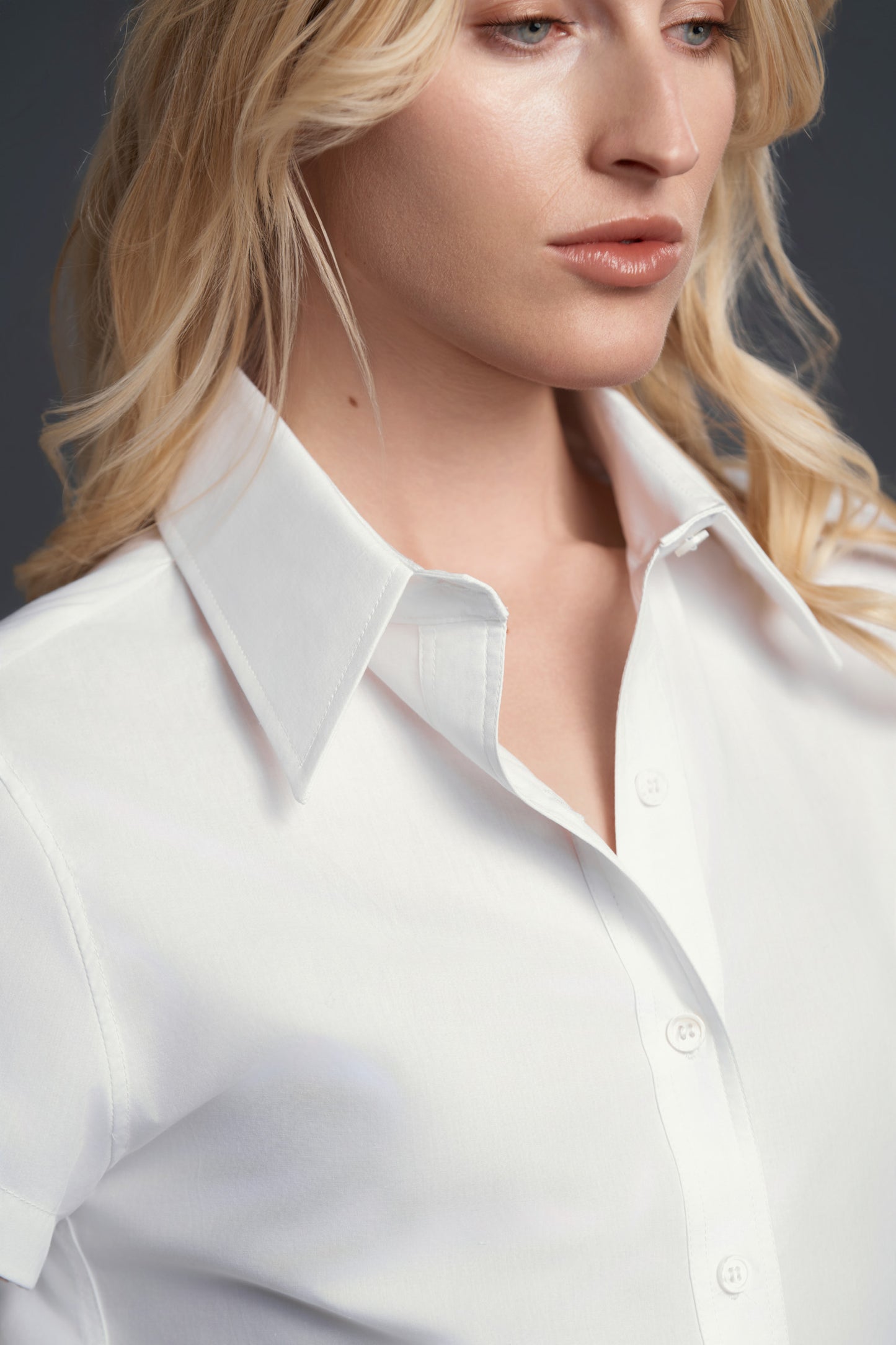 LUXORA WHITE SHORT-SLEEVE SHIRT