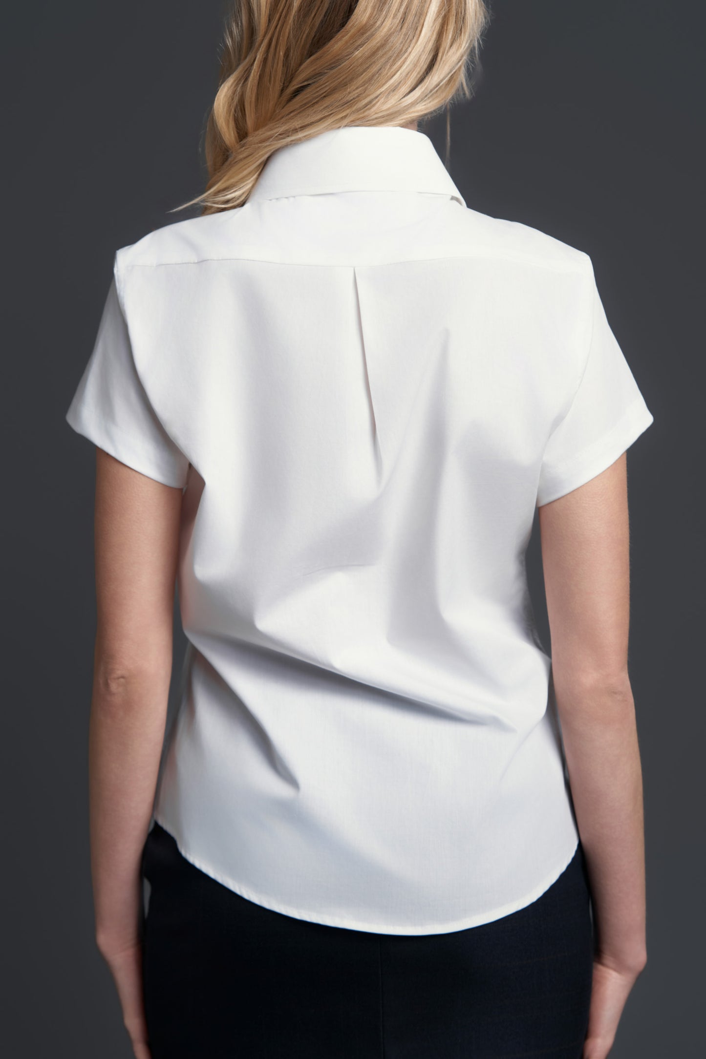 LUXORA WHITE SHORT-SLEEVE SHIRT